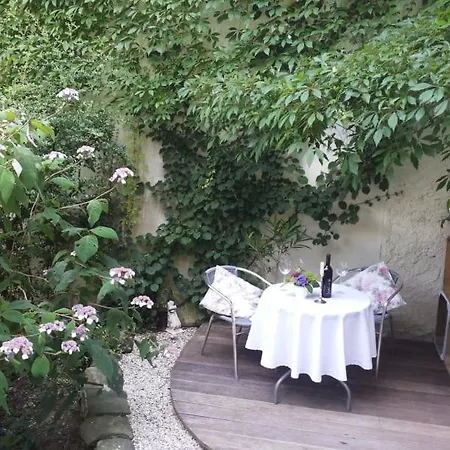 Gaestezimmer Am Huestert 2* Adenau
