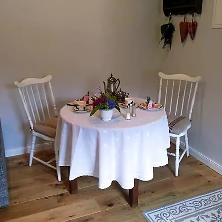 Frühstückspension Gästezimmer Am Hüstert 3*