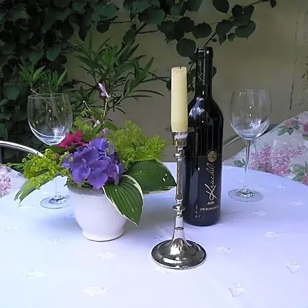 住宿加早餐酒店 Gaestezimmer Am Huestert 3*