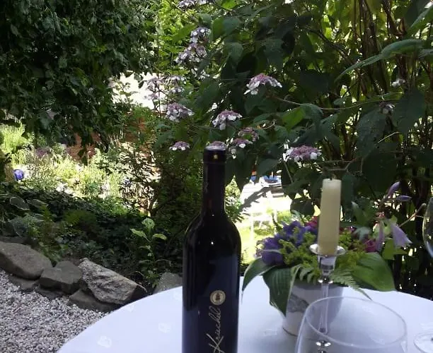 Gästezimmer Am Hüstert 3*