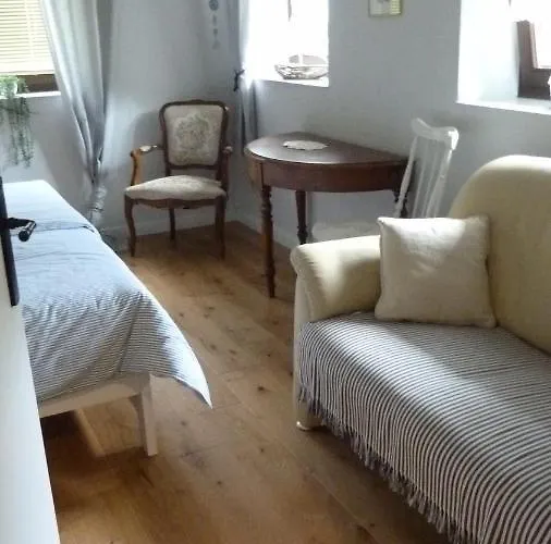 Gaestezimmer Am Huestert Bed & Breakfast Adenau